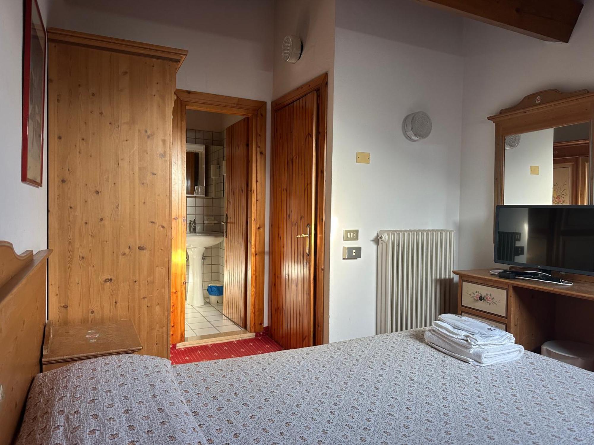 Hotel Alpi - Foza Buitenkant foto