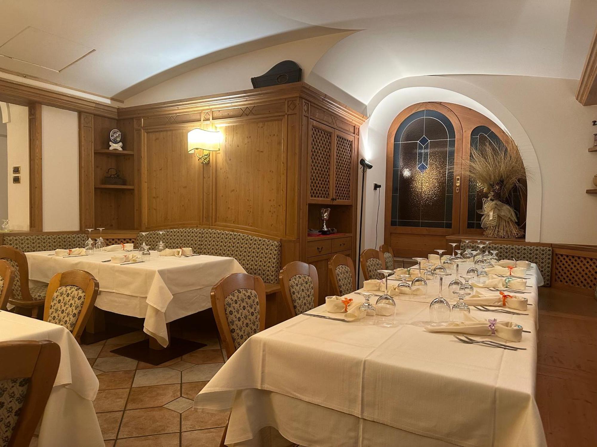 Hotel Alpi - Foza Buitenkant foto