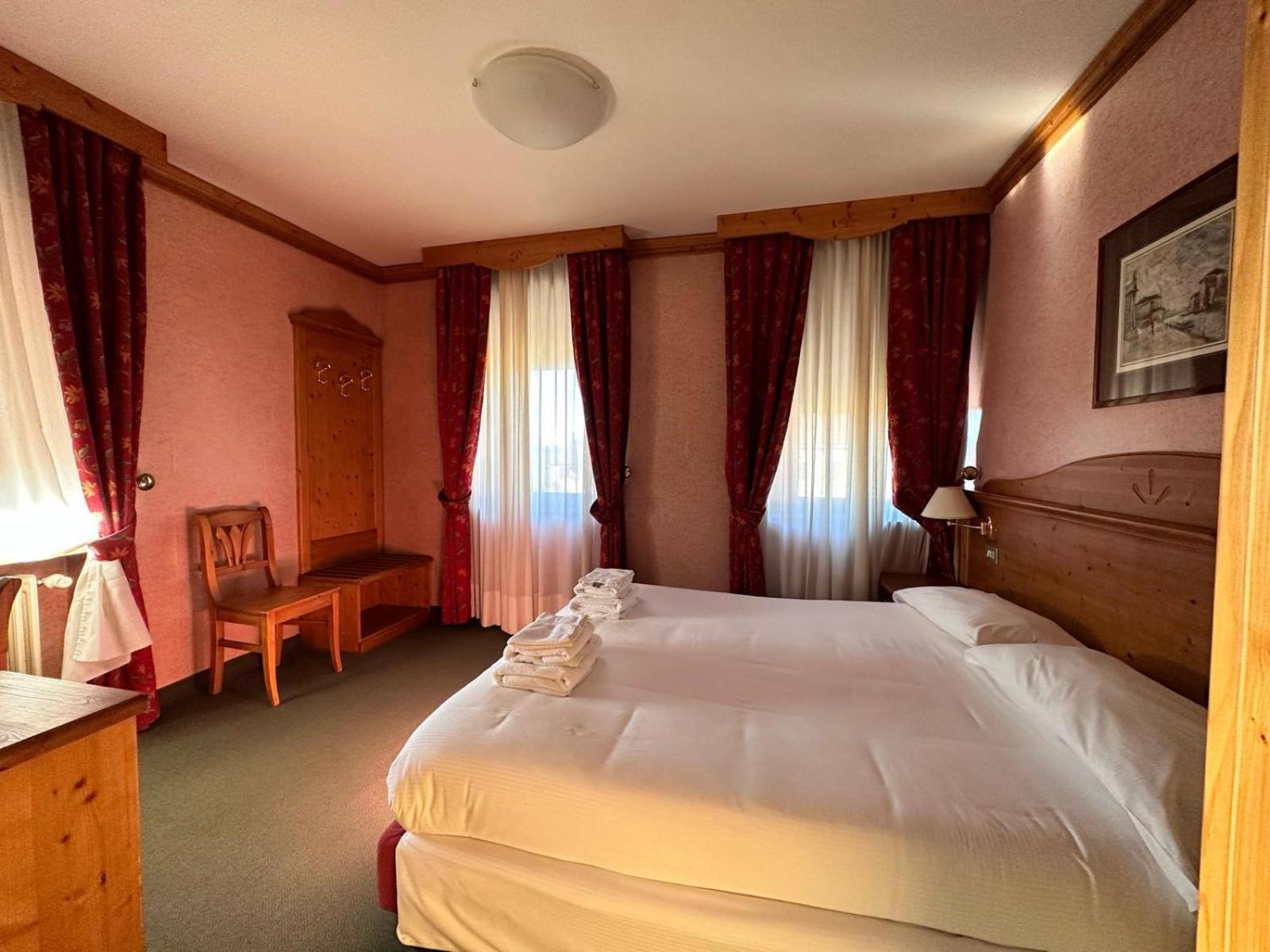 Hotel Alpi - Foza Buitenkant foto